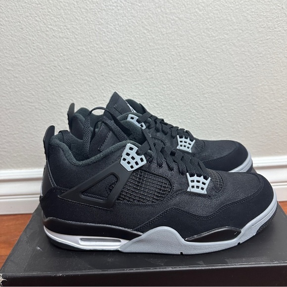 Air Jordan 4 Retro SE Black Canvas Size 10.5